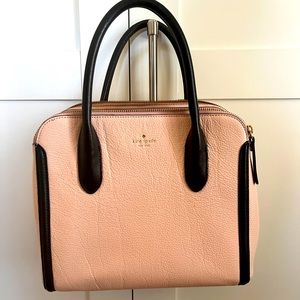Kate spade purse-lightly used
